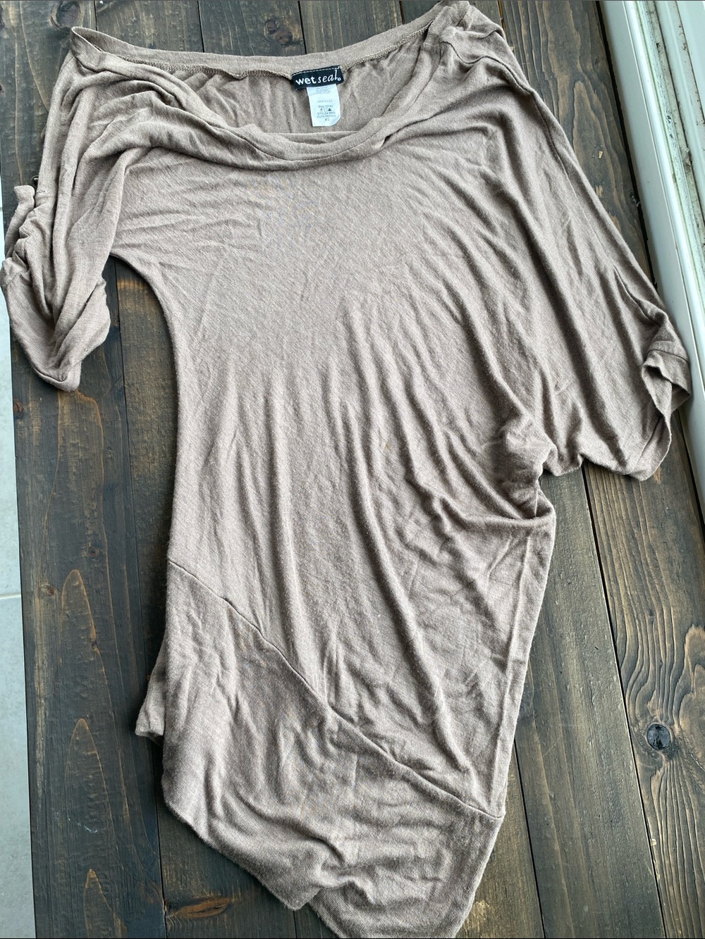 Wet Seal Women's Taupe Dolman Off-Shoulder Tunic